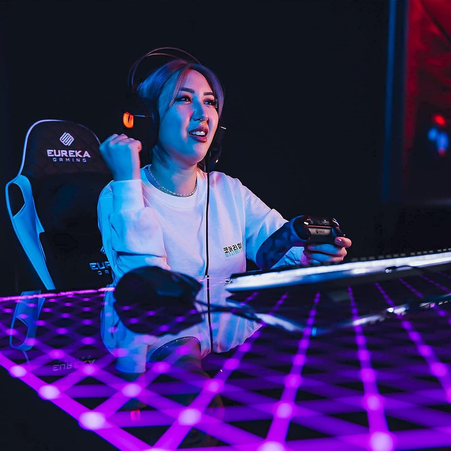 RGB LED Gaming Desk, Music Sync Lights up Tempered Glass Desktop, 43" GTG I43 Home Office Computer Table W Controller Rack 4 USB Charging Ports, APP Control